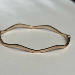 ❗️SOLD Solid 14K Rose Gold Milor Italy Shiny Hinged Bangle Bracelet ~3.57 grams